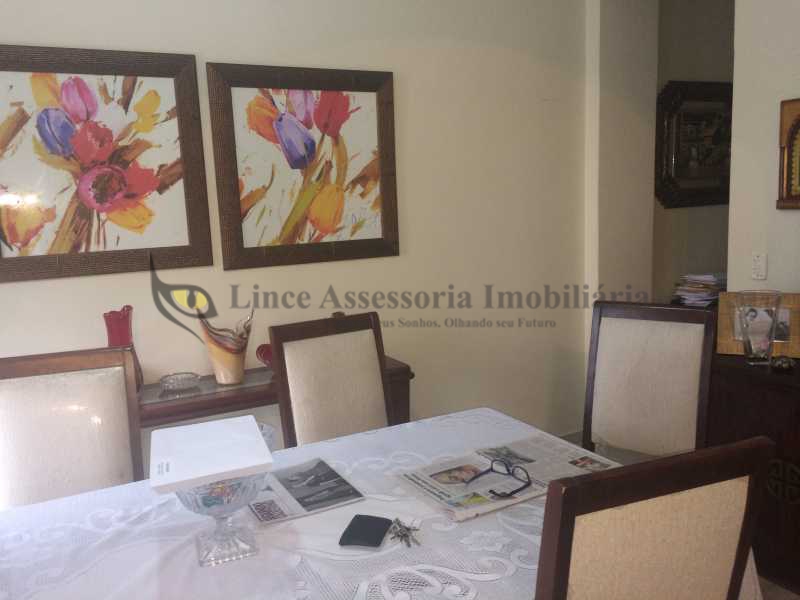 Apartamento à venda com 3 quartos, 87m² - Foto 3