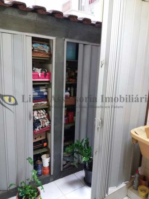 Apartamento à venda com 1 quarto, 47m² - Foto 11