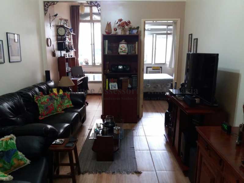 Apartamento à venda com 1 quarto, 47m² - Foto 1