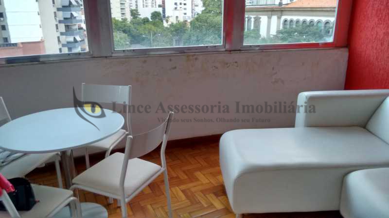 Apartamento à venda com 2 quartos, 65m² - Foto 7