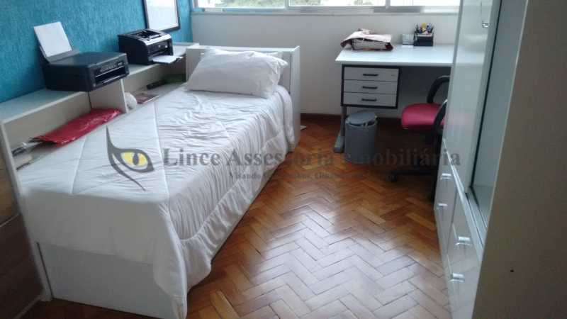 Apartamento à venda com 2 quartos, 65m² - Foto 14