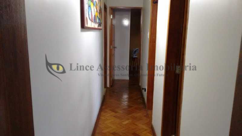 Apartamento à venda com 2 quartos, 65m² - Foto 17