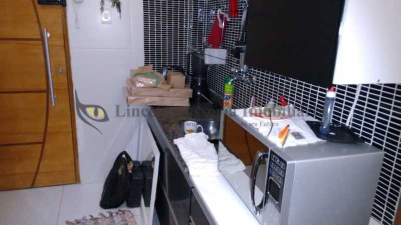 Apartamento à venda com 2 quartos, 65m² - Foto 19