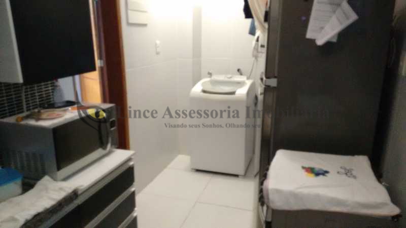 Apartamento à venda com 2 quartos, 65m² - Foto 21