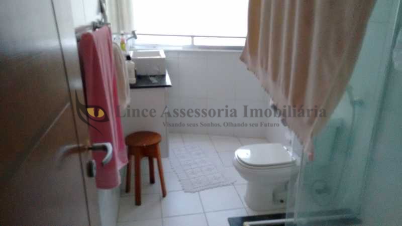 Apartamento à venda com 2 quartos, 65m² - Foto 26