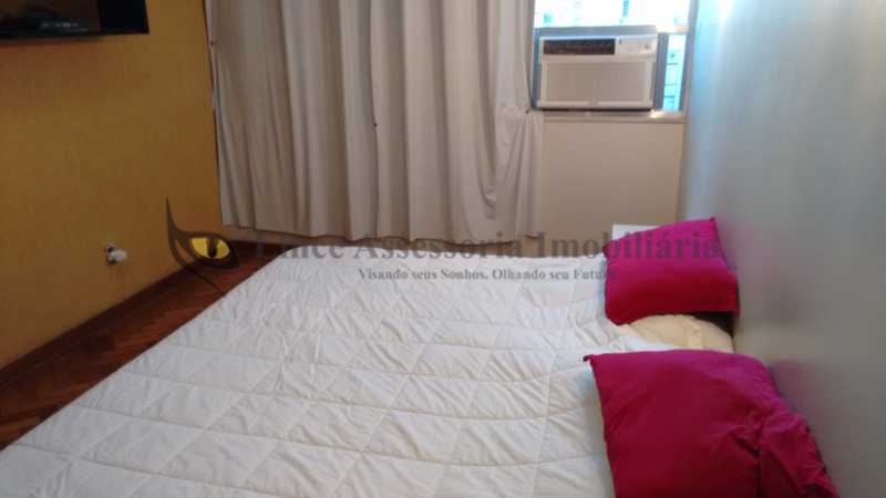 Apartamento à venda com 2 quartos, 65m² - Foto 28