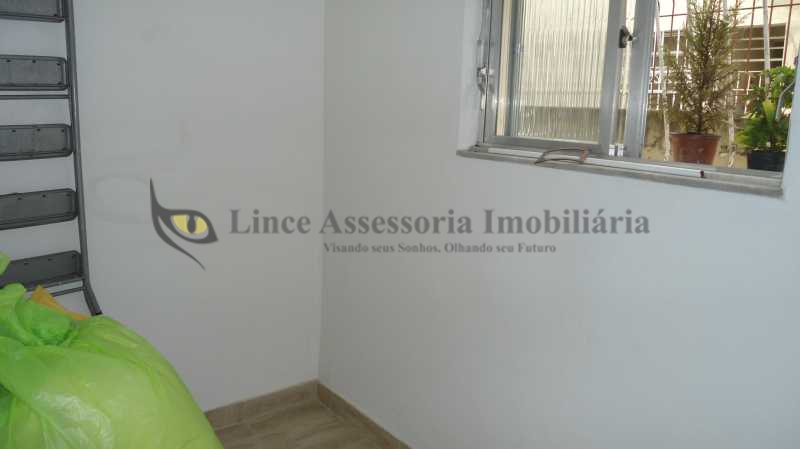 Apartamento à venda com 2 quartos, 66m² - Foto 19