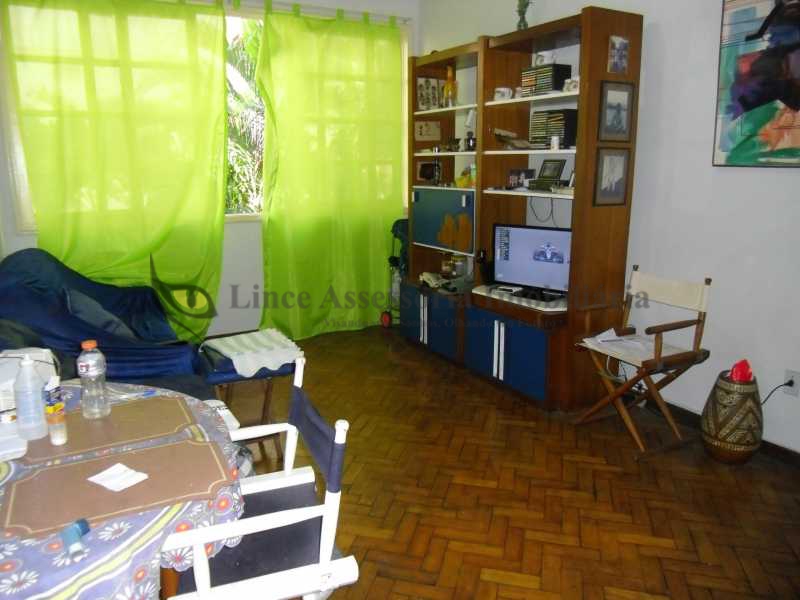 Apartamento à venda com 2 quartos, 89m² - Foto 1