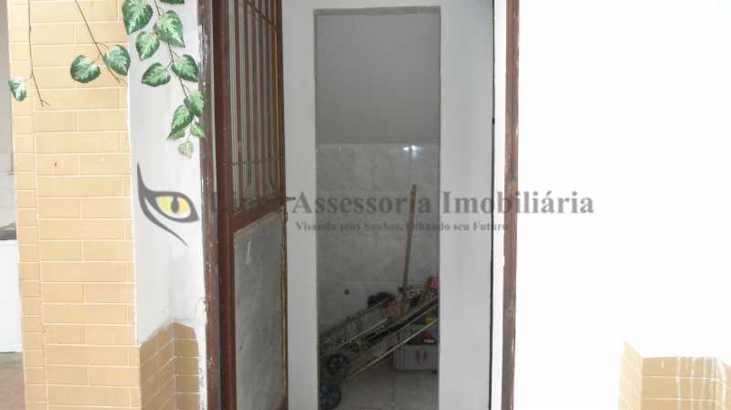 Casa à venda com 4 quartos, 150m² - Foto 25