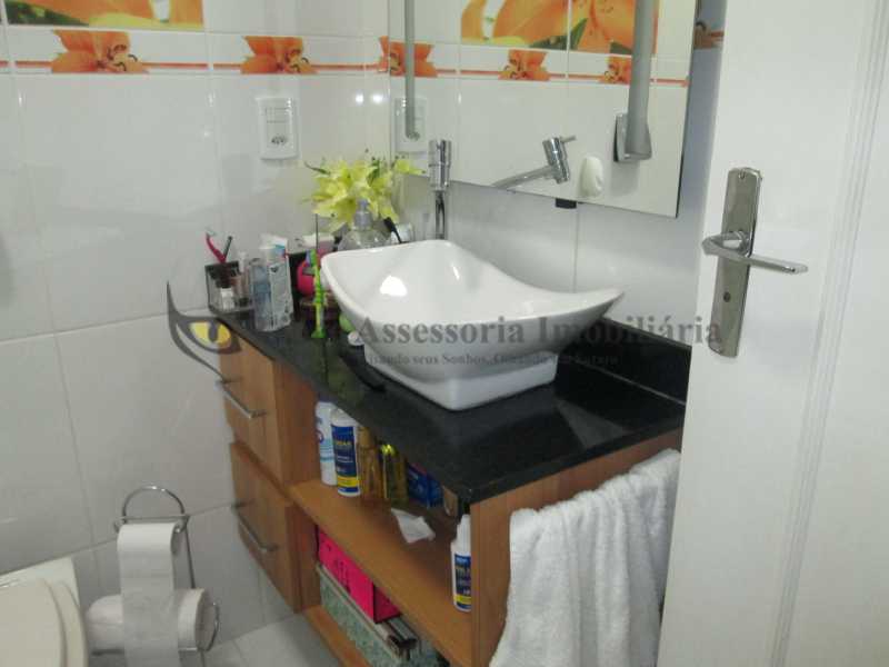 Apartamento à venda com 2 quartos, 67m² - Foto 13