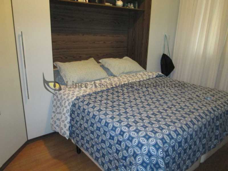 Apartamento à venda com 2 quartos, 67m² - Foto 9