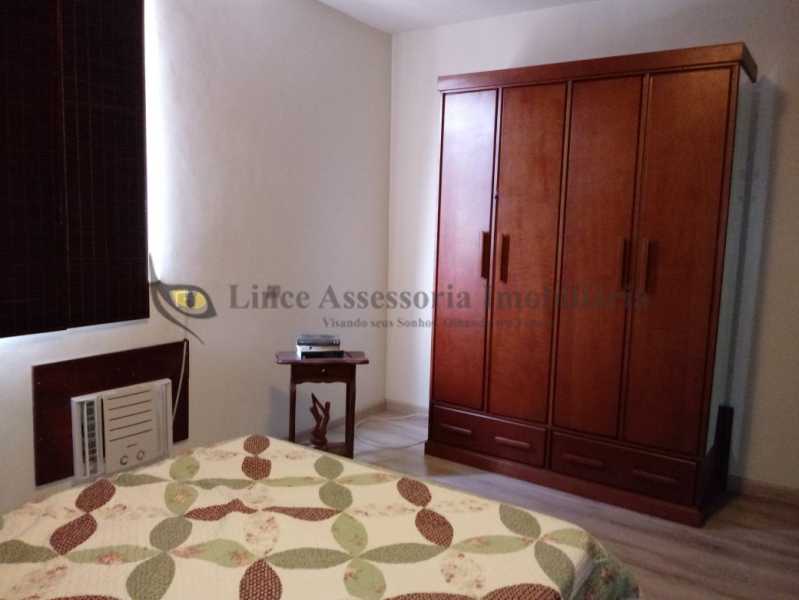 Apartamento à venda com 2 quartos, 120m² - Foto 11