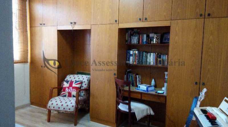 Apartamento à venda com 2 quartos, 120m² - Foto 13