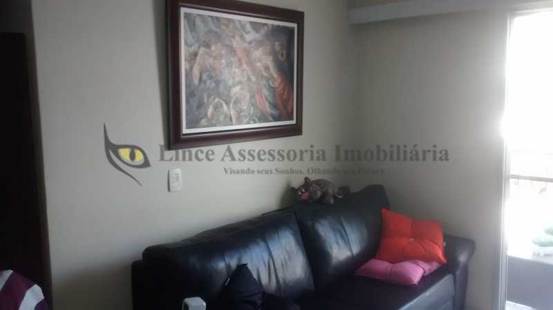 Apartamento à venda com 2 quartos, 92m² - Foto 2