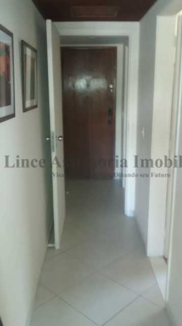 Apartamento à venda com 2 quartos, 92m² - Foto 5