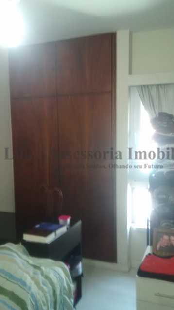 Apartamento à venda com 2 quartos, 92m² - Foto 9