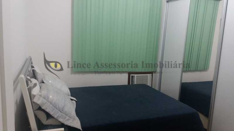 Apartamento à venda com 2 quartos, 59m² - Foto 10