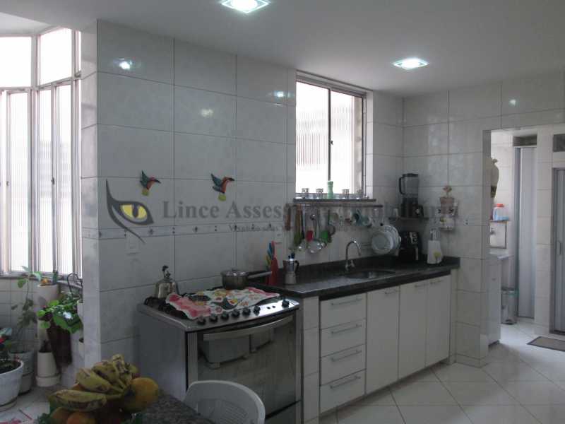 Apartamento à venda com 2 quartos, 93m² - Foto 15