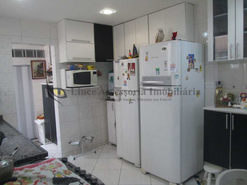 Apartamento à venda com 2 quartos, 93m² - Foto 16