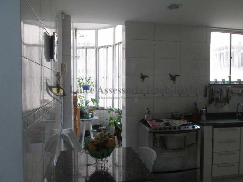 Apartamento à venda com 2 quartos, 93m² - Foto 18