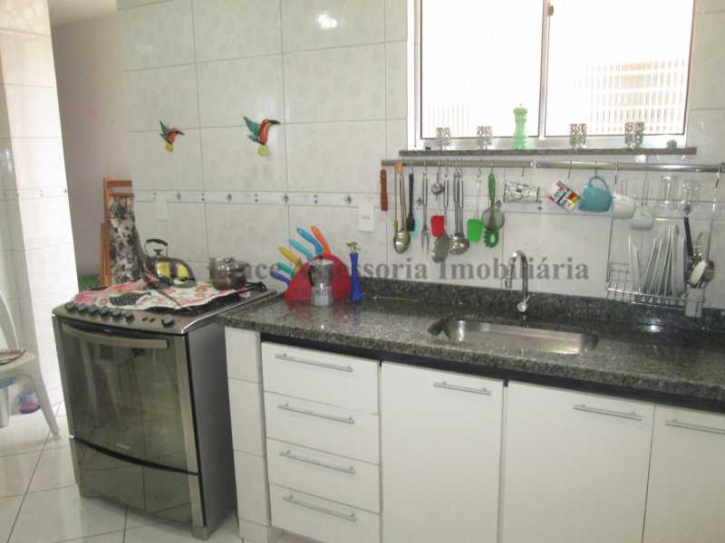 Apartamento à venda com 2 quartos, 93m² - Foto 19