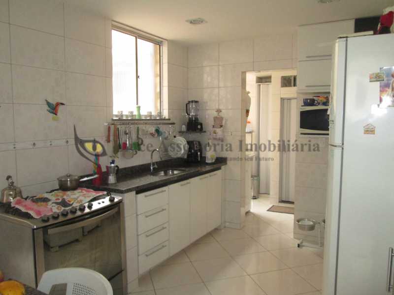 Apartamento à venda com 2 quartos, 93m² - Foto 20