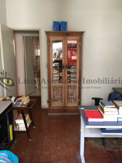 Apartamento à venda com 3 quartos, 96m² - Foto 11