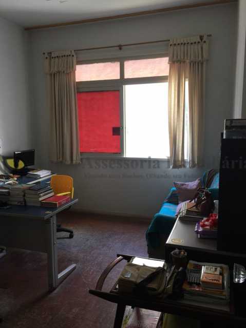 Apartamento à venda com 3 quartos, 96m² - Foto 12