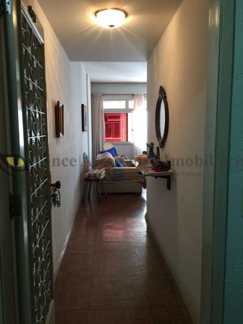 Apartamento à venda com 3 quartos, 96m² - Foto 4