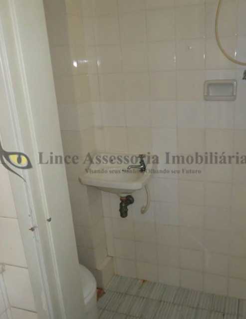 Apartamento à venda com 3 quartos, 96m² - Foto 18