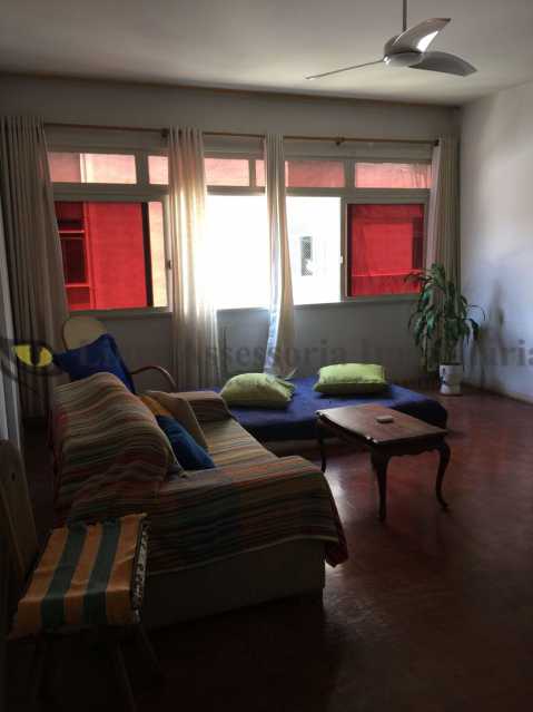 Apartamento à venda com 3 quartos, 96m² - Foto 3