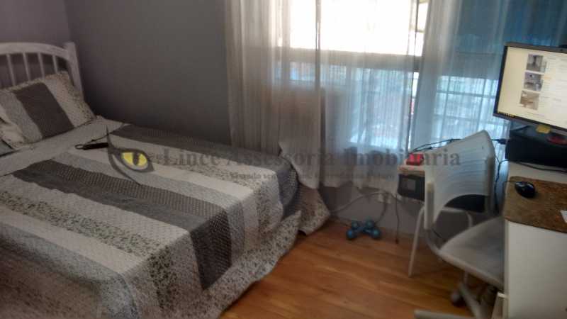 Apartamento à venda com 2 quartos, 91m² - Foto 9