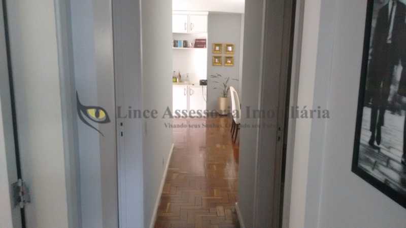 Apartamento à venda com 2 quartos, 91m² - Foto 13