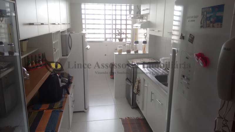 Apartamento à venda com 2 quartos, 91m² - Foto 15