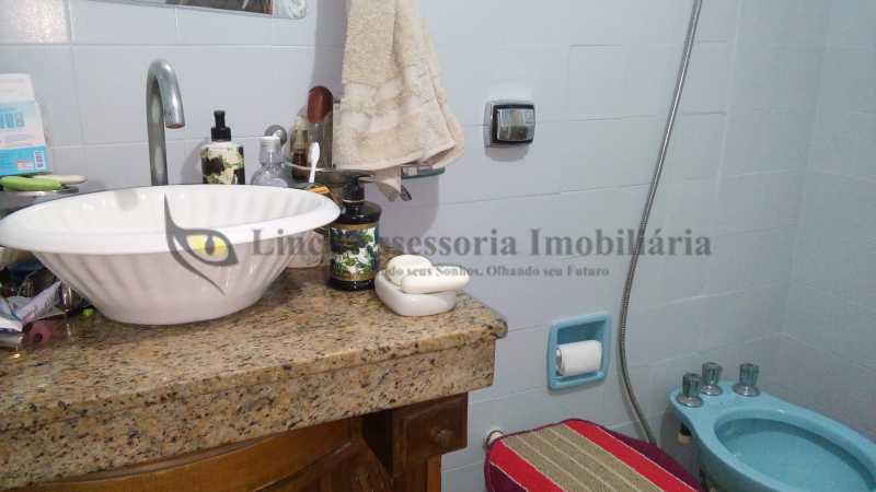 Apartamento à venda com 2 quartos, 74m² - Foto 16