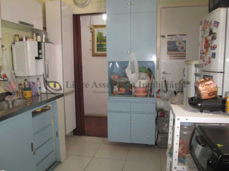 Apartamento à venda com 2 quartos, 74m² - Foto 18