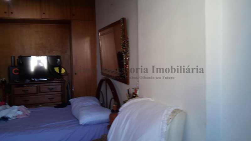 Apartamento à venda com 2 quartos, 74m² - Foto 15