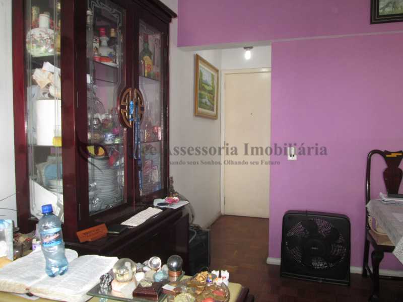 Apartamento à venda com 2 quartos, 74m² - Foto 5