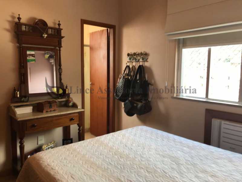 Apartamento à venda com 2 quartos, 74m² - Foto 26