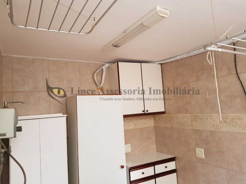 Apartamento à venda com 3 quartos, 190m² - Foto 19