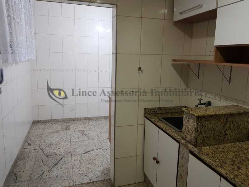 Apartamento à venda com 3 quartos, 190m² - Foto 21