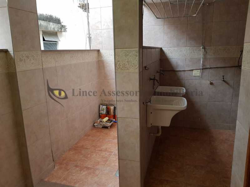 Apartamento à venda com 3 quartos, 190m² - Foto 28