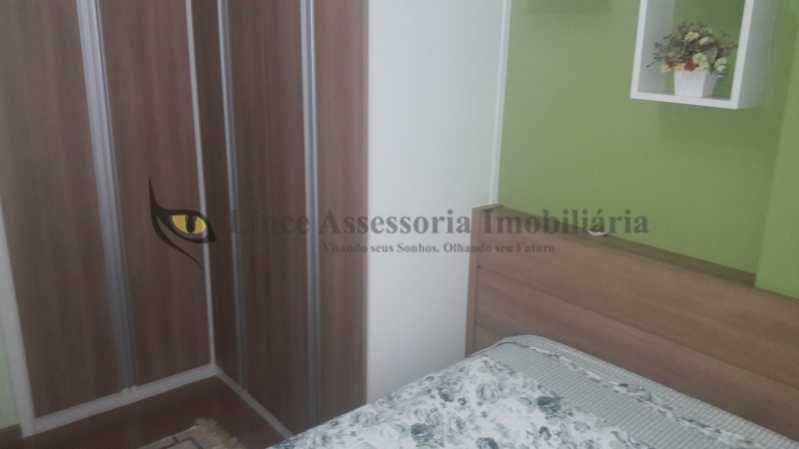 Apartamento à venda com 2 quartos, 75m² - Foto 6