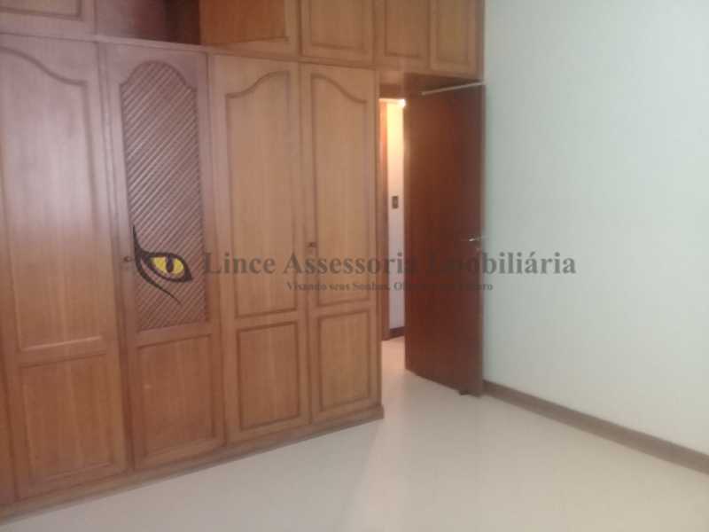 Apartamento à venda com 3 quartos, 167m² - Foto 13