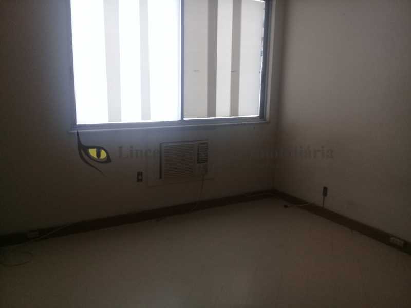 Apartamento à venda com 3 quartos, 167m² - Foto 14