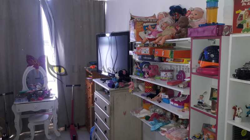 Apartamento à venda com 4 quartos, 160m² - Foto 8