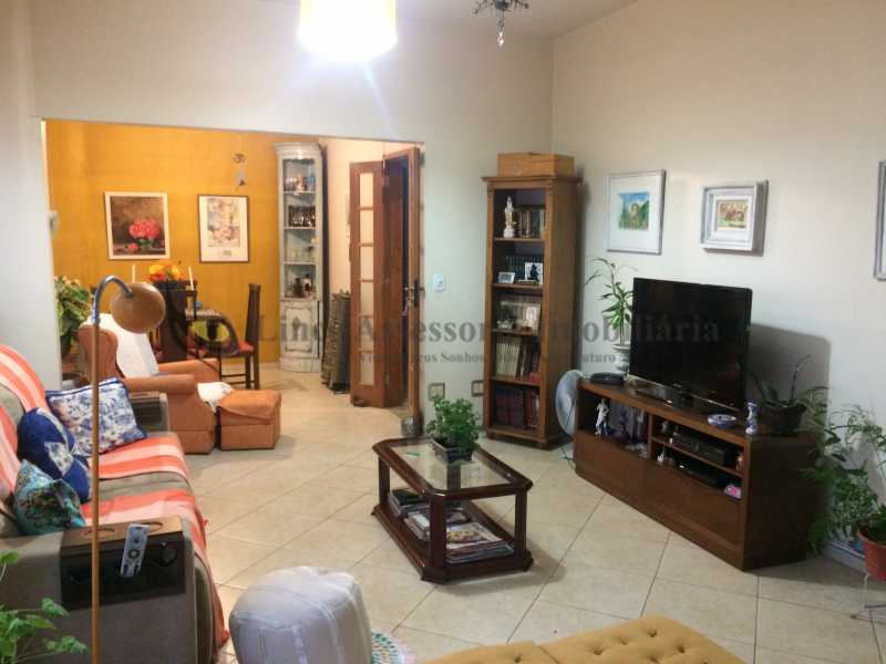 Apartamento à venda com 4 quartos, 145m² - Foto 4