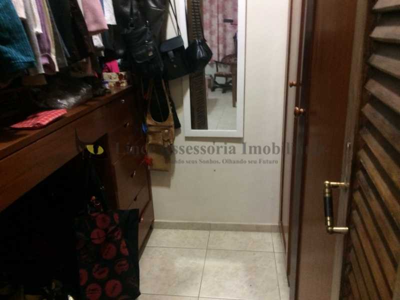 Apartamento à venda com 4 quartos, 145m² - Foto 10