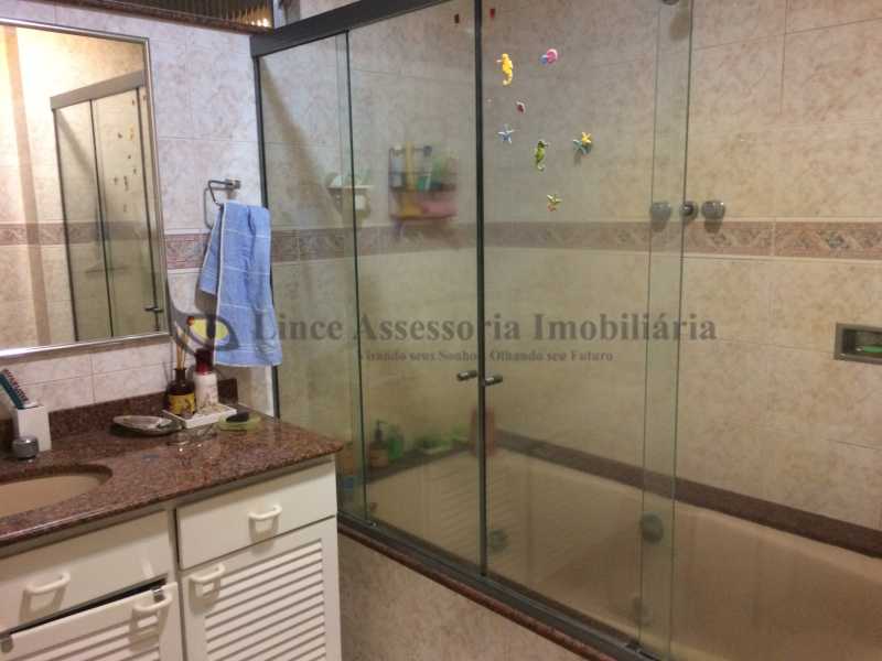 Apartamento à venda com 4 quartos, 145m² - Foto 11