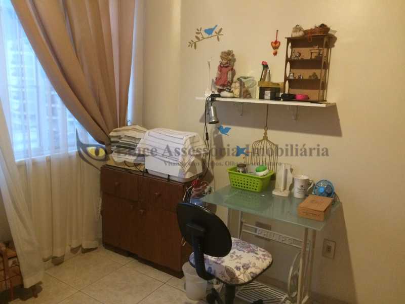 Apartamento à venda com 4 quartos, 145m² - Foto 14